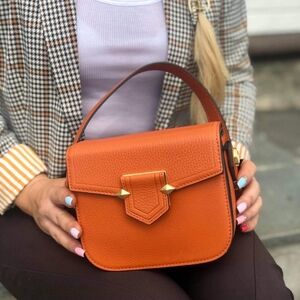 🇫🇷 French Elegant Orange Leather Handbag